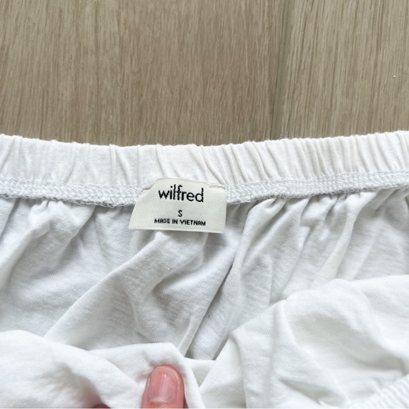 Aritzia/wilfred white strapless top - Picture 2 of 2